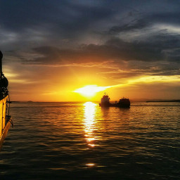 sunset sunsetlovers ship photography horizon